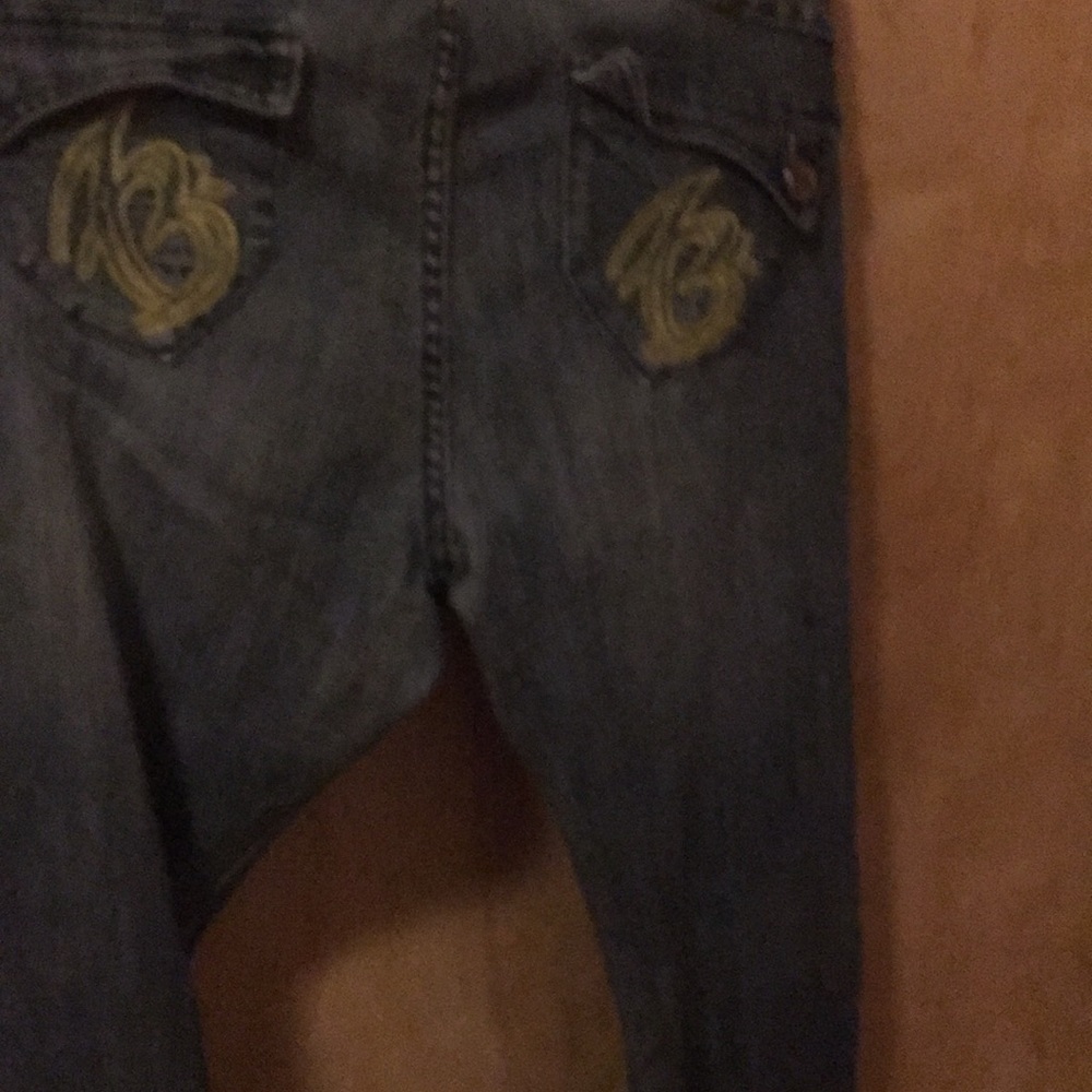 Apple bottom jeans